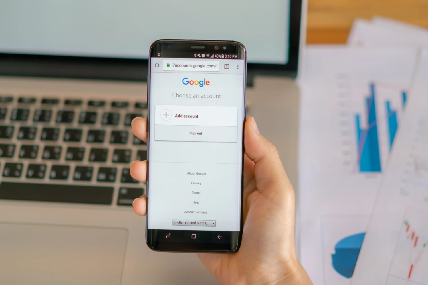 Séparer travail et perso dans Chrome : profils avec extensions distinctes, identifiants dédiés et pages de démarrage adaptées pour des sessions propres et stables
